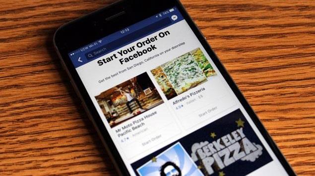 Sekarang, Bisa Pesan Makanan lewat Facebook!