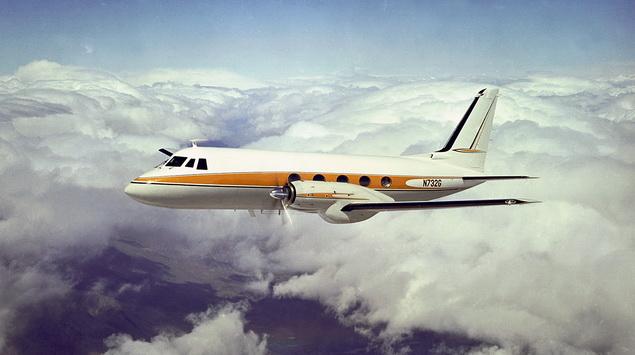 Pesawat Grumman Gulfstream I Walt Disney Hadir Kembali di West Coast untuk D23 Expo 2022