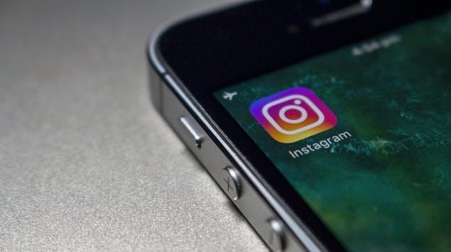 Wow! Instagram Izinkan Unggah 20 Media dalam Carousel