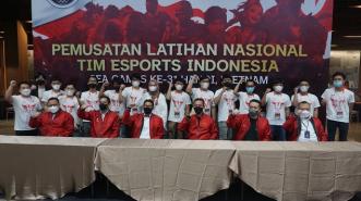 Menparekraf Apresiasi Pelatnas Esports & Optimis Raih Emas di Ajang SEA Games