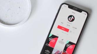 TikTok Ciptakan Avatar AI dari Wajah Asli Pengguna guna Promosi Produk