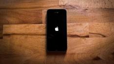 Sengaja Perlambat Kinerja iPhone Lama, Apple Didenda?
