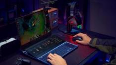Jajaran Laptop Gaming Terbaik ROG dengan 10th Gen Intel Core H-Series Hadir di Indonesia
