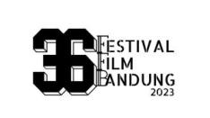 Abimana Aryasatya Raih Penghargaan Terbaik di Festival Film Bandung