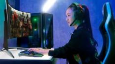 Acer Hadirkan Monitor OLED & MiniLED Lengkung untuk Hardcore Gamer